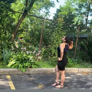 Meet your Posher, Ariana